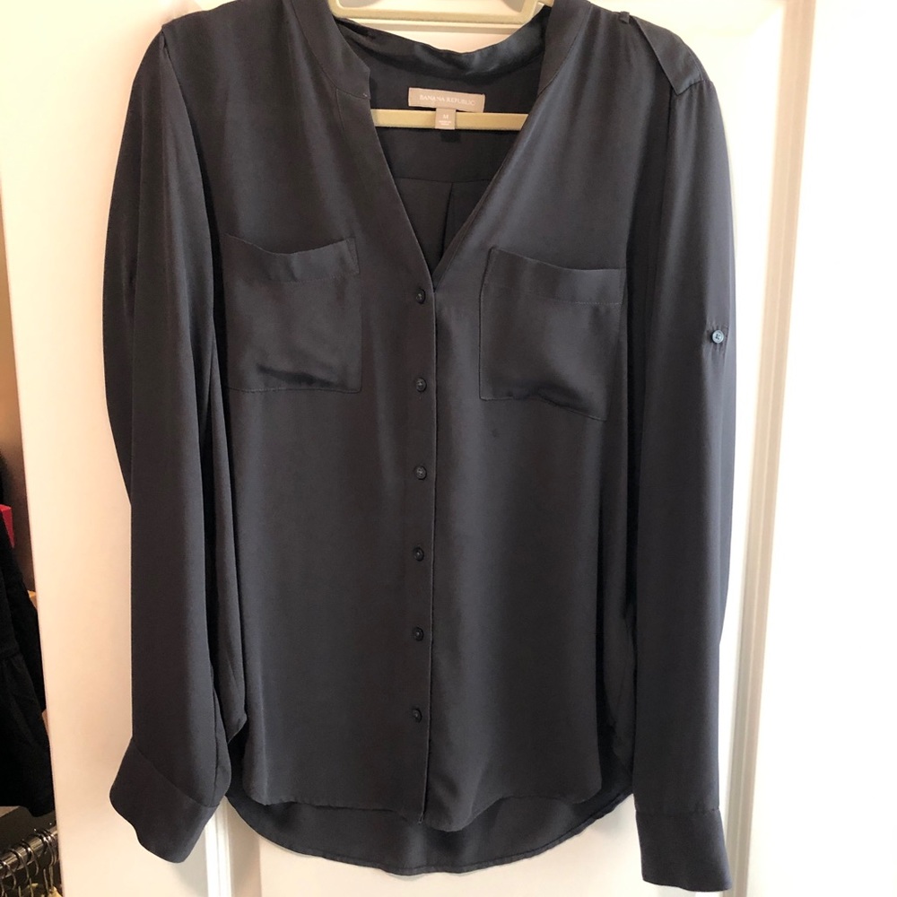 Banana republic charcoal silk long sleeve top